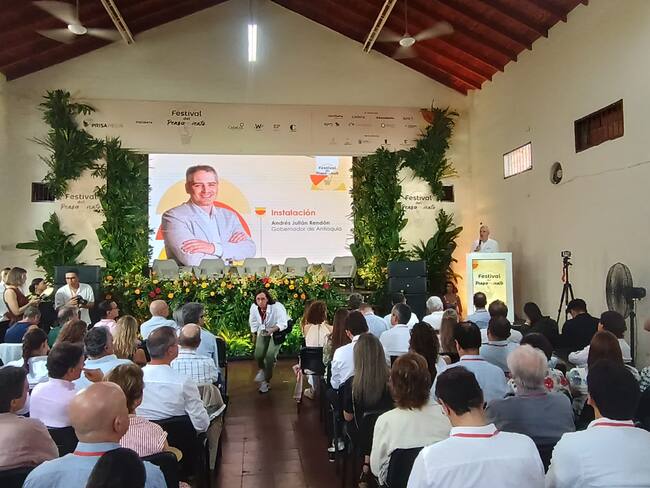 Gobernador de Antioquia en el Festival del Pensamiento de Prisa Media.