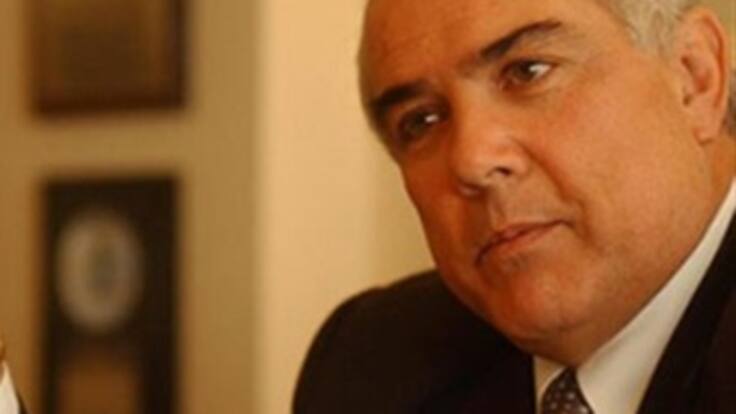 A una guarnición militar será trasladado exembajador de Perú capturado por ‘parapolítica’