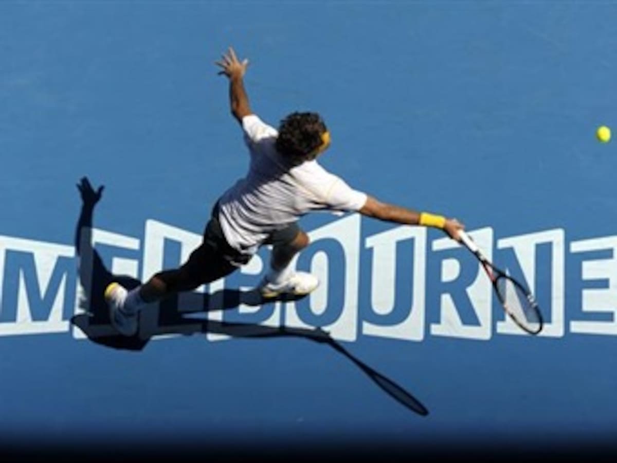 Federer, Djokovic y Wozniacki a cuartos de final del Abierto de Tenis de Australia