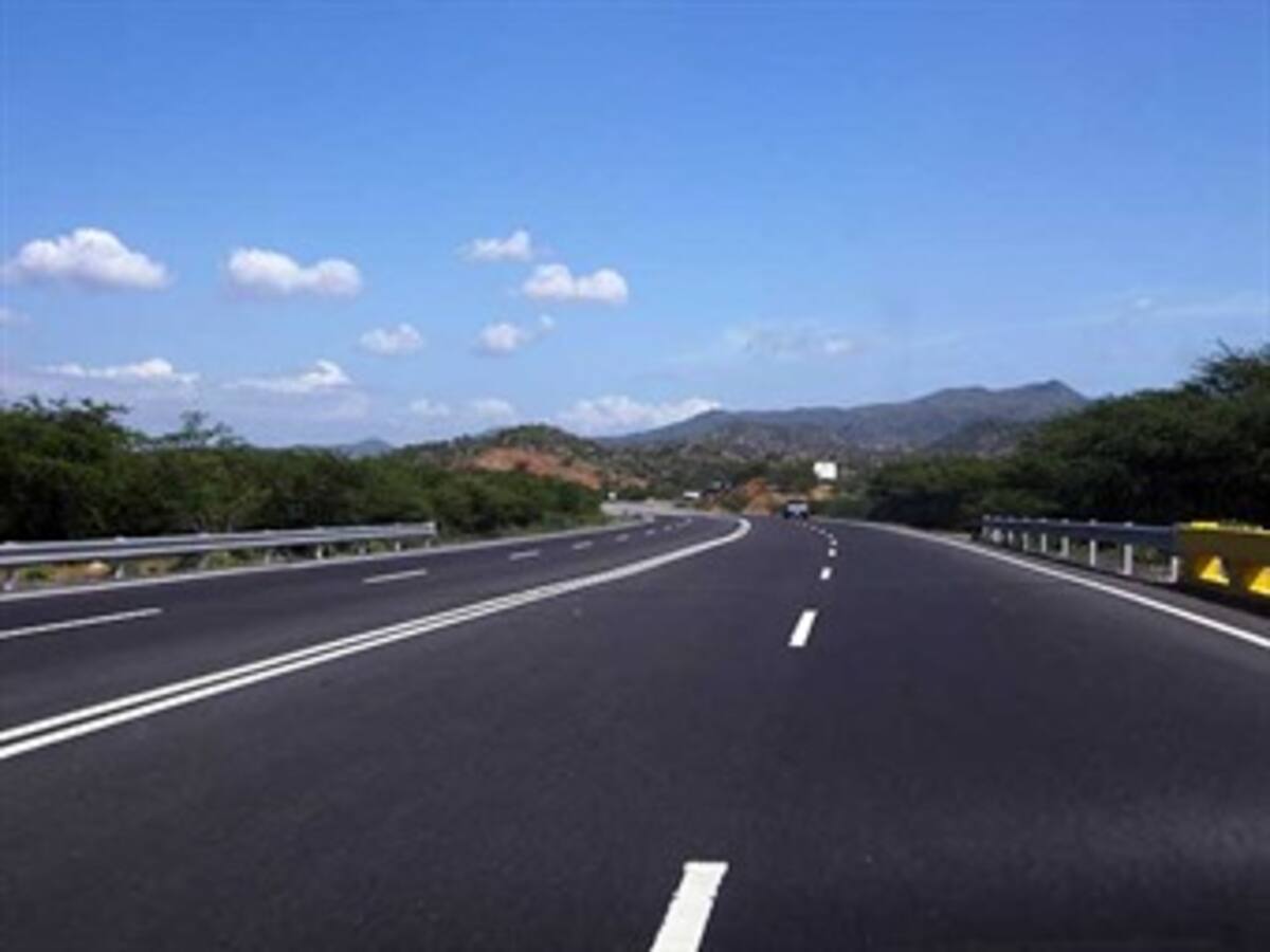 El concesionario italiano Yuma se quedó con el tramo tres de la Ruta del Sol