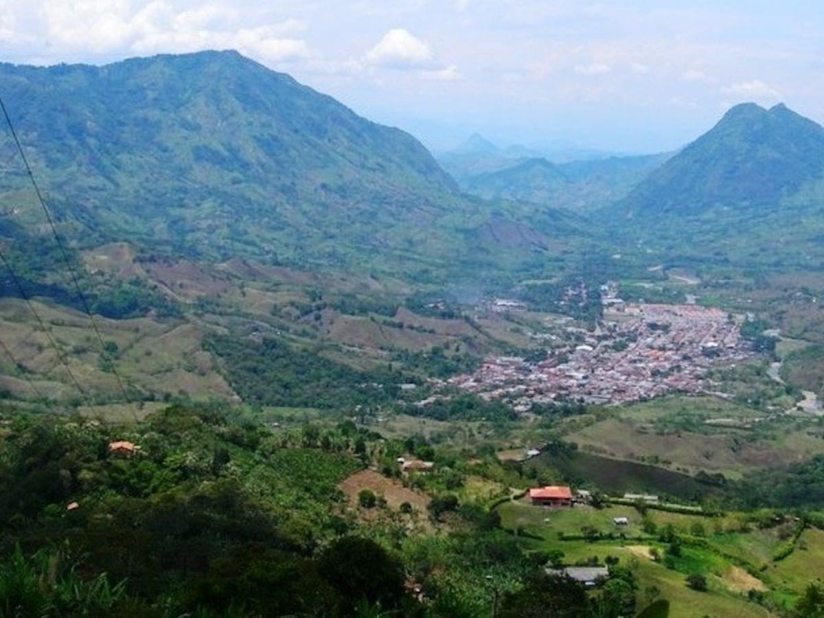 Autoridades en Supía advierten por personas que presuntamente ofrecen servicios médicos sin permisos