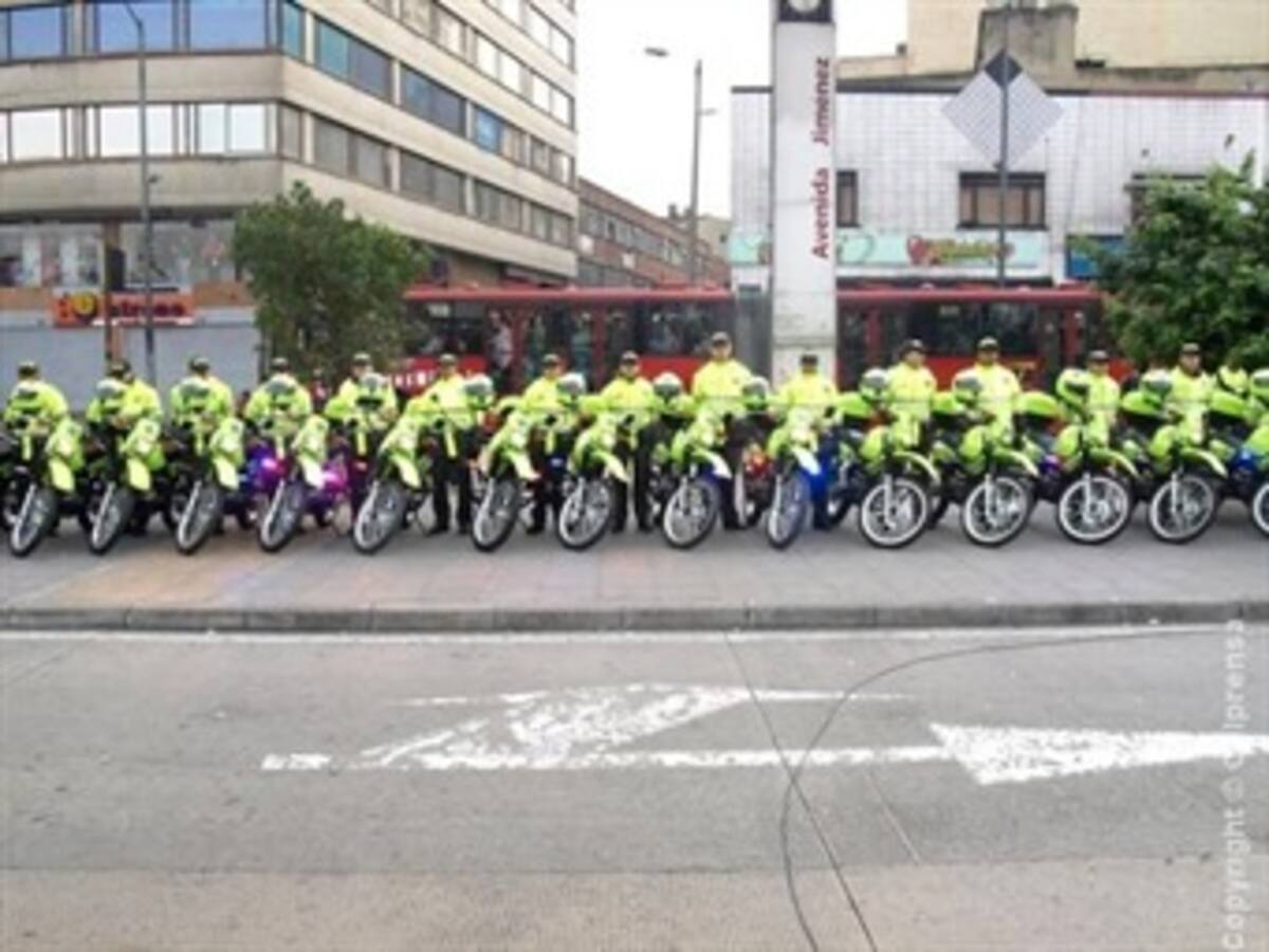 Transmilenio pide redoblar presencia de la Policía en estaciones tras muerte de hincha
