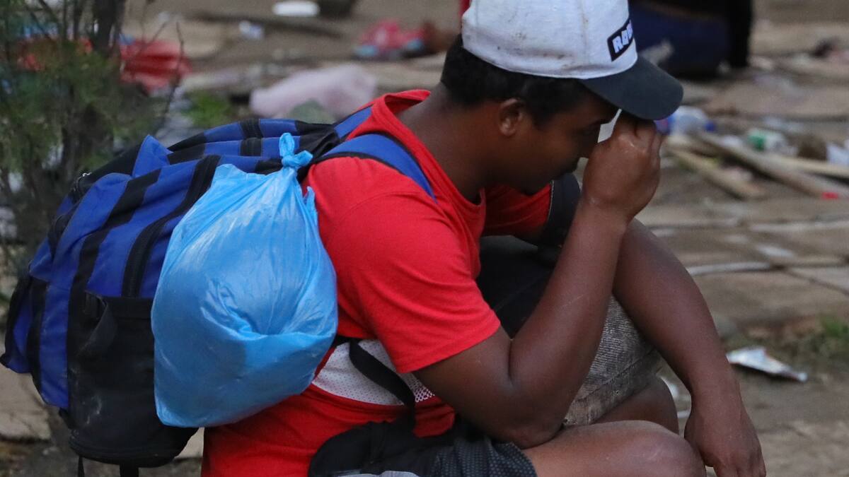 No hay represamiento de migrantes en Medellín porque utilizan transporte informal