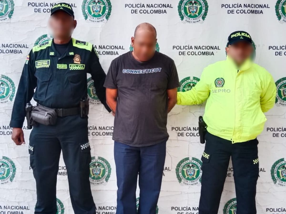 Padre habría violado a su propia hija durante dos años en Cartagena: policía lo capturó
