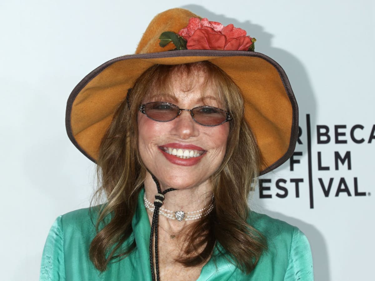 La cantautora y autora Carly Simon regresa con nuevo sencillo y álbum de estudio en casi 20 años