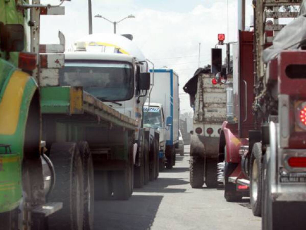 En Cali, 700 camiones evaden la revisión técnico mecánica