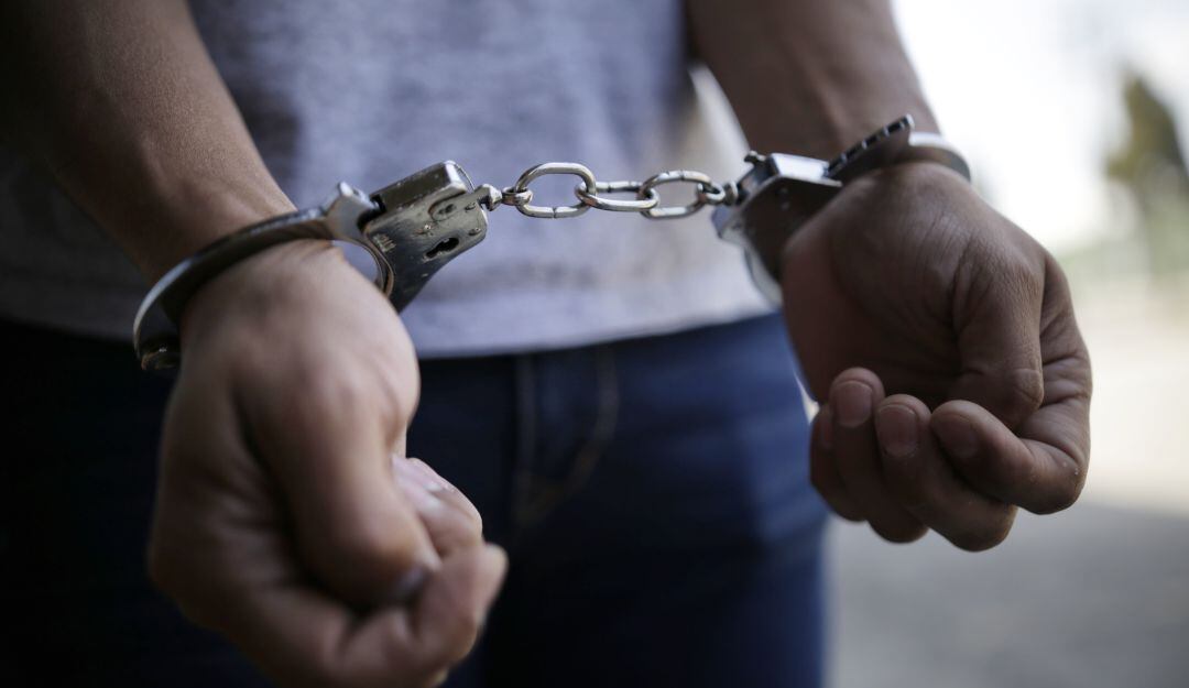 11 policías activos que estarían al servicio del contrabando fueron capturados