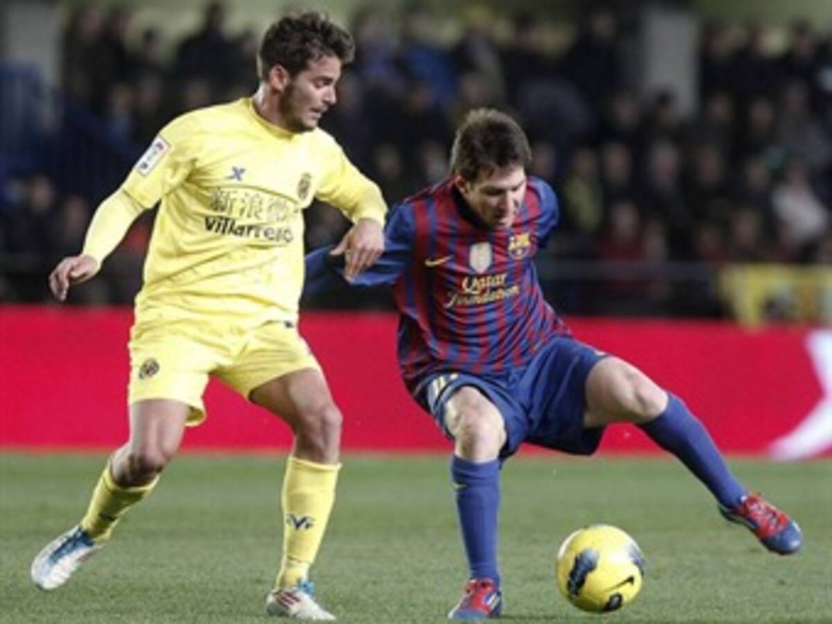 Barcelona empata sin goles con Villarreal y complica su horizonte en la Liga