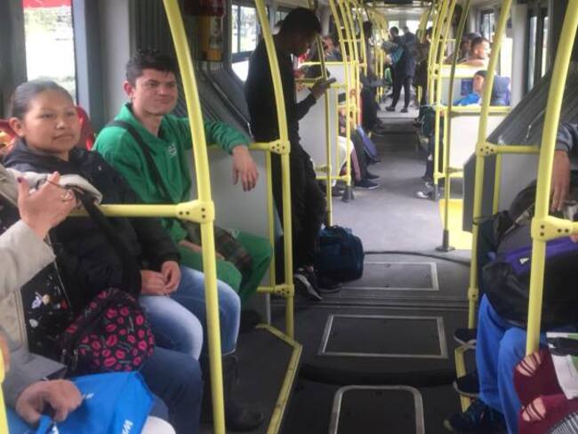 Así son los nuevos buses de Transmilenio con sillas estilo Metro