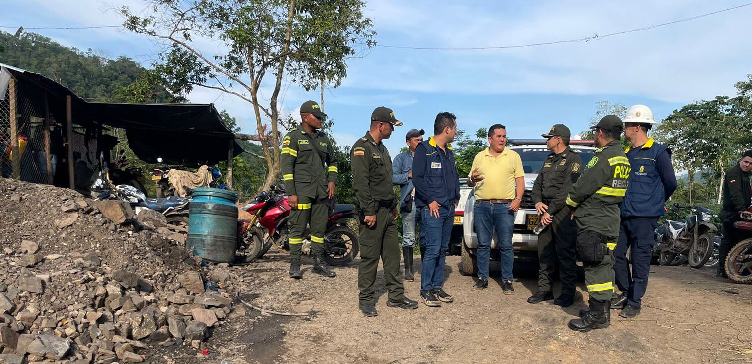 Ya son tres los cuerpos rescatados sin vida de la mina de Landázuri