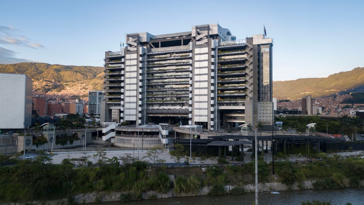 EPM aclaró las razones por las que no se acoge a la nueva fórmula para fijar los precios de energía