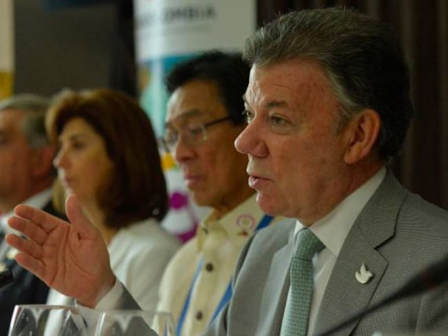 No es el Gobierno el que dilata las negociaciones de paz: Santos a ‘Timochenko’