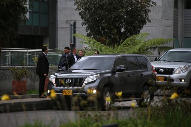 Vehículos de escoltas, imagen de referencia. Foto: Colprensa.