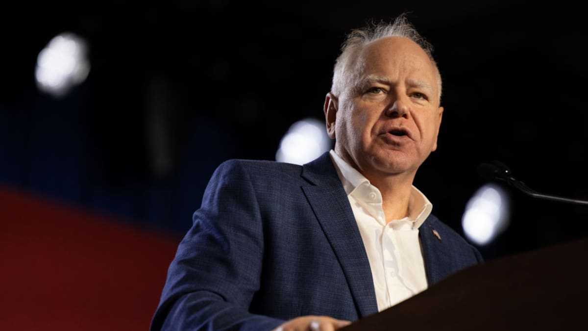 “Si se elige el progresismo se obtendrá algo diferente”: Tim Walz sobre Medio Oriente