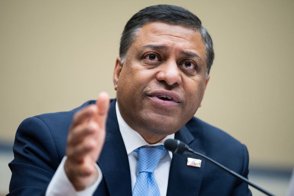 El director de la oficina de la política de control de drogas de la Casa Blanca, Rahul Gupta
(Foto: Tom Williams/CQ-Roll Call, Inc via Getty Images)