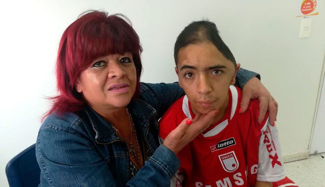 Harry, víctima de la riña, sufrió una grave lesión en el cráneo.