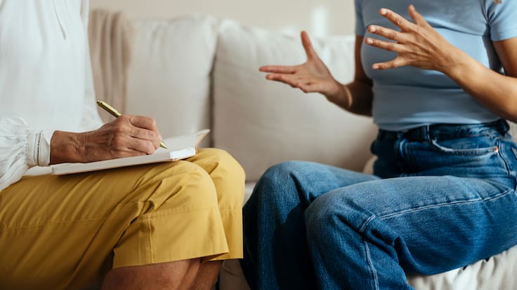 Psicóloga explica: ¿Qué es el estrés cotidiano y cómo diferenciarlo del estrés patológico?