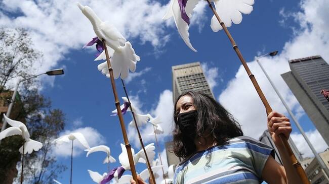 ¿Qué es lo sensato para Colombia en este momento? #LoSensatoEs. Foto: Colprensa / CAMILA DÍAZ