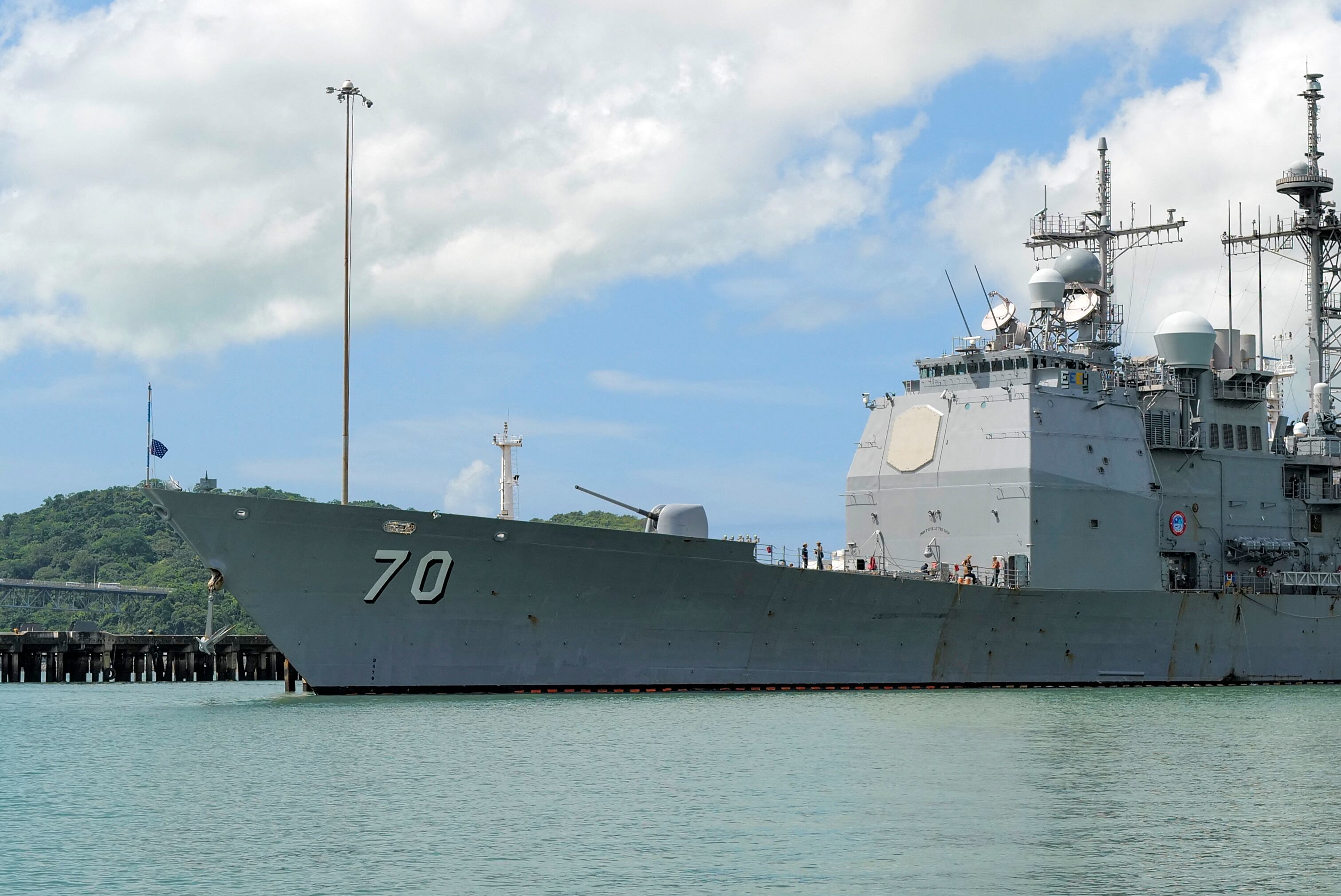 Barco de fuerzas militares de Estados Unidos. Foto: MAURICIO VALENZUELA/AFP via Getty Images