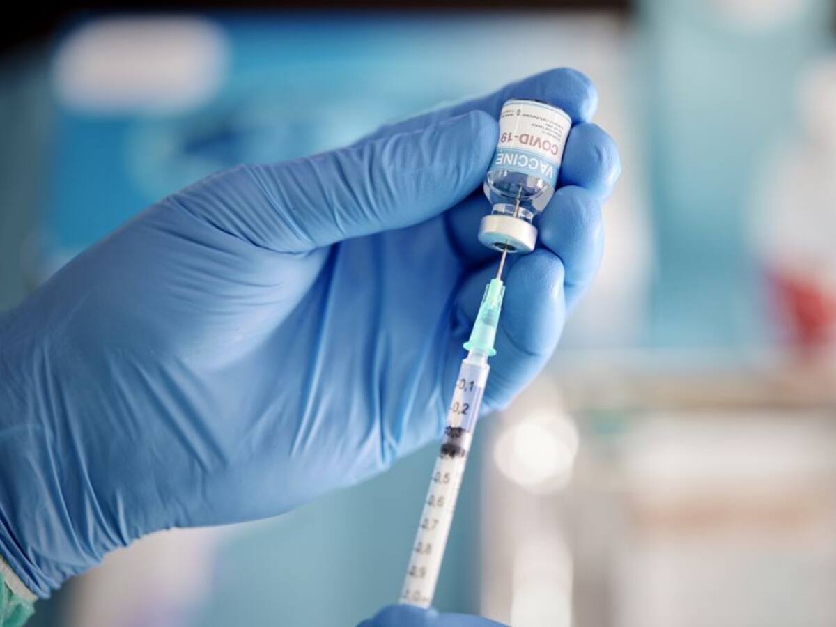 Vacuna argentina contra el COVID-19 emerge como la más protectora