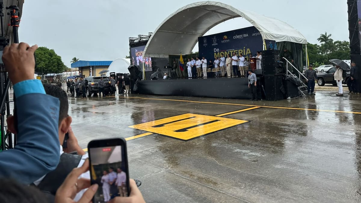 Presidente Abelardo de la Espriella inauguró la ruta Montería – Panamá