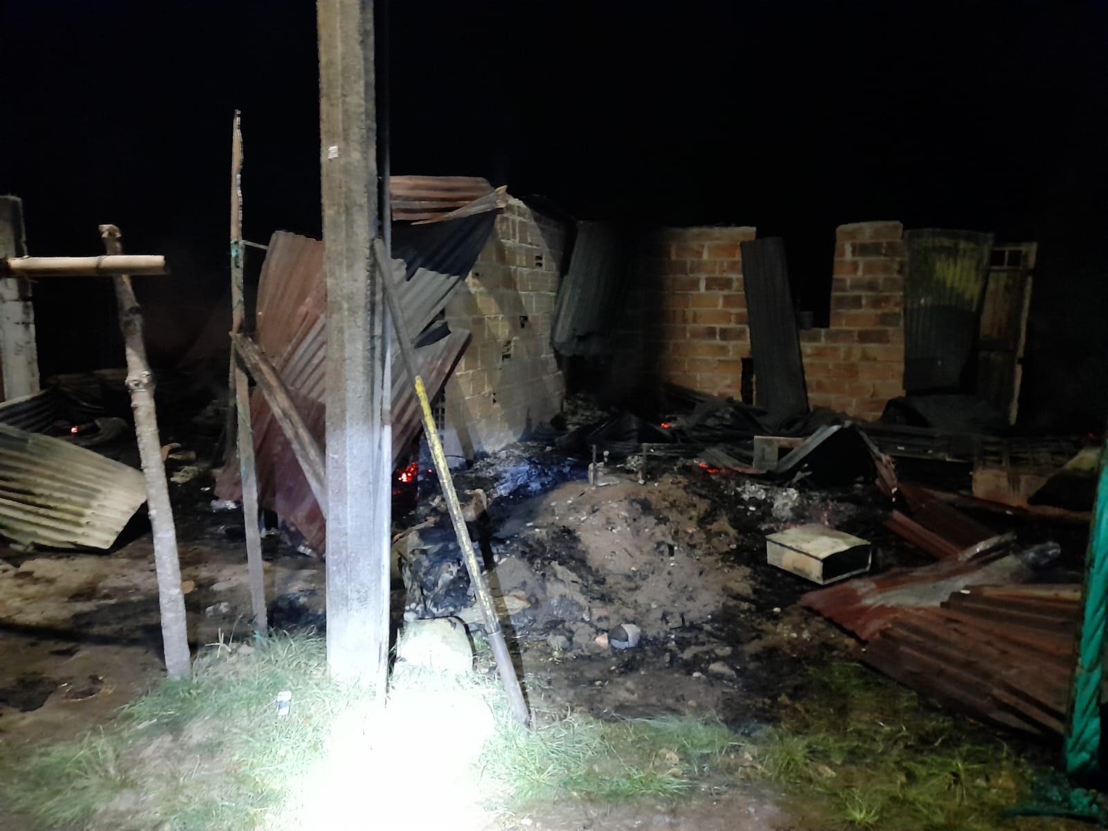 El hecho se habría registrado al parecer por fallas en la conexión eléctrica.