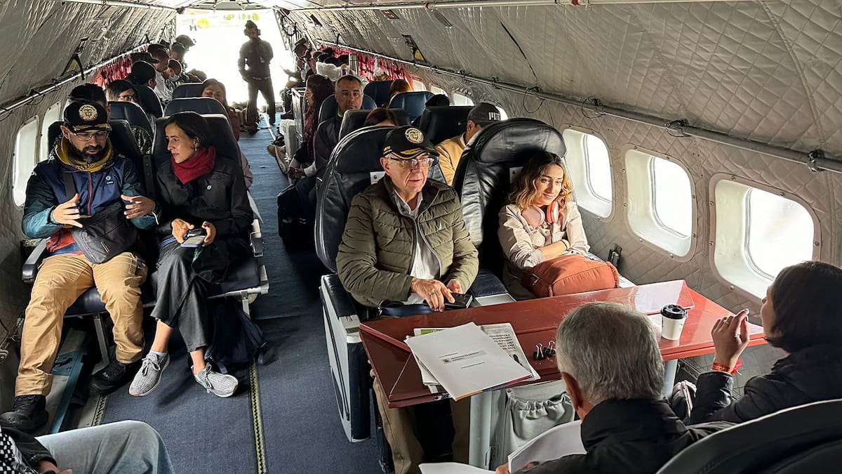 ¿Rebelión en el gobierno?: así fue la reunión de Petro con ministros tras llegada de Benedetti