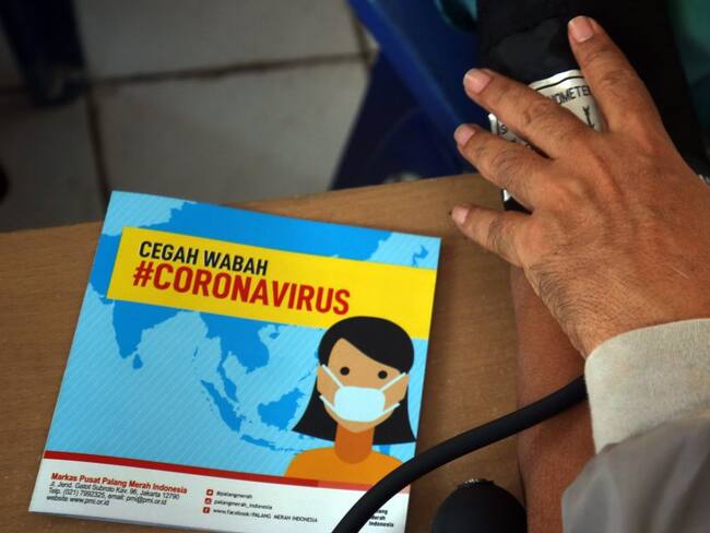Desmienten muerte por Coronavirus de médico que detectó la enfermedad
