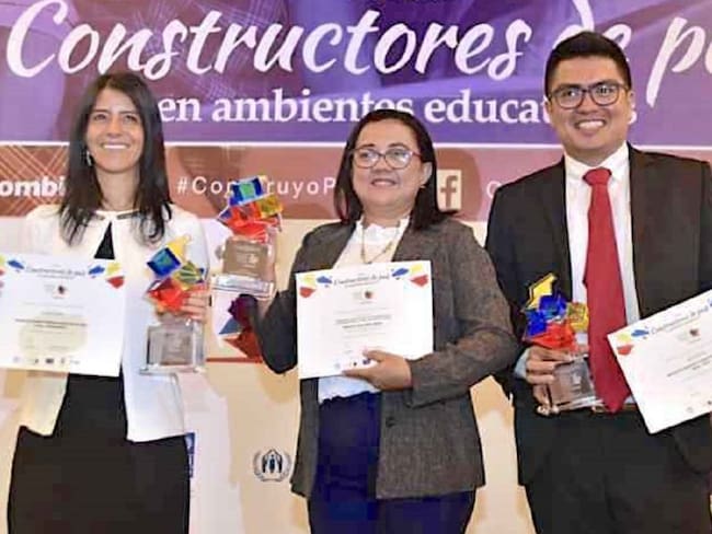 Maestra bolivarense recibió distinción del Premio Colombia 2020