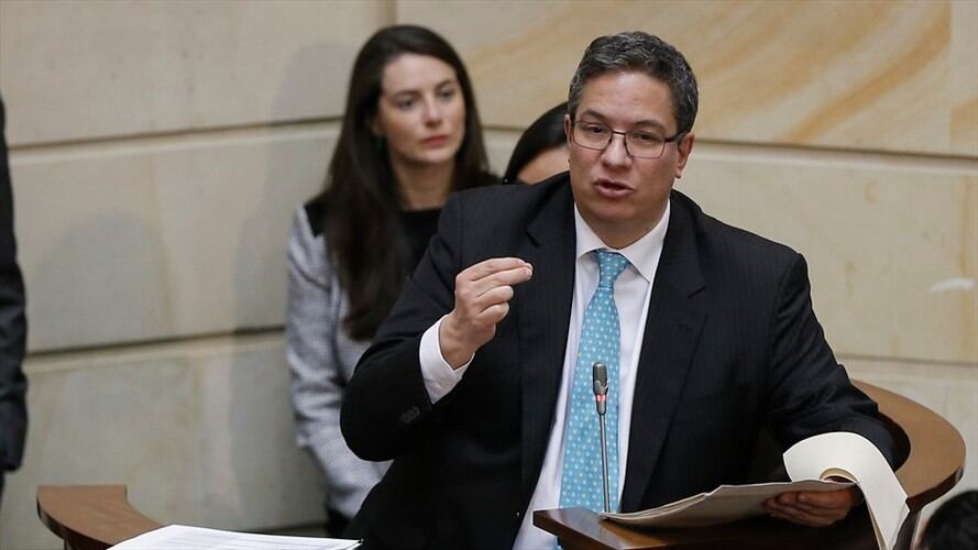 Santiago Rojas amplía interrogatorio en la Fiscalía. Foto: Colprensa