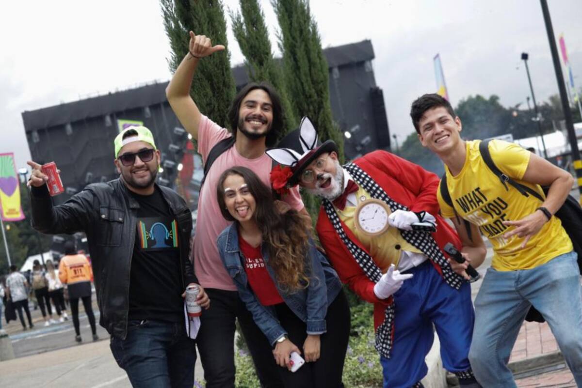 Los fanáticos de la música electrónica se divirtieron durante la tarde y la noche del festival. 