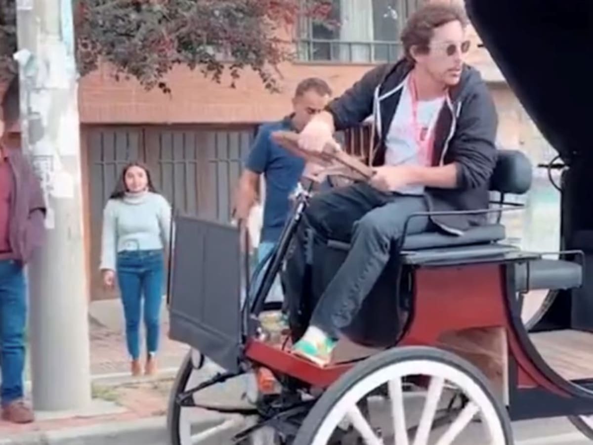 Denuncian ilegalidad de coche eléctrico que reemplazaría los de caballos