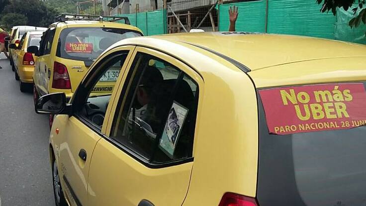 Un 50% han reducido las ganancias de los taxistas tras llegada de Uber a Armenia