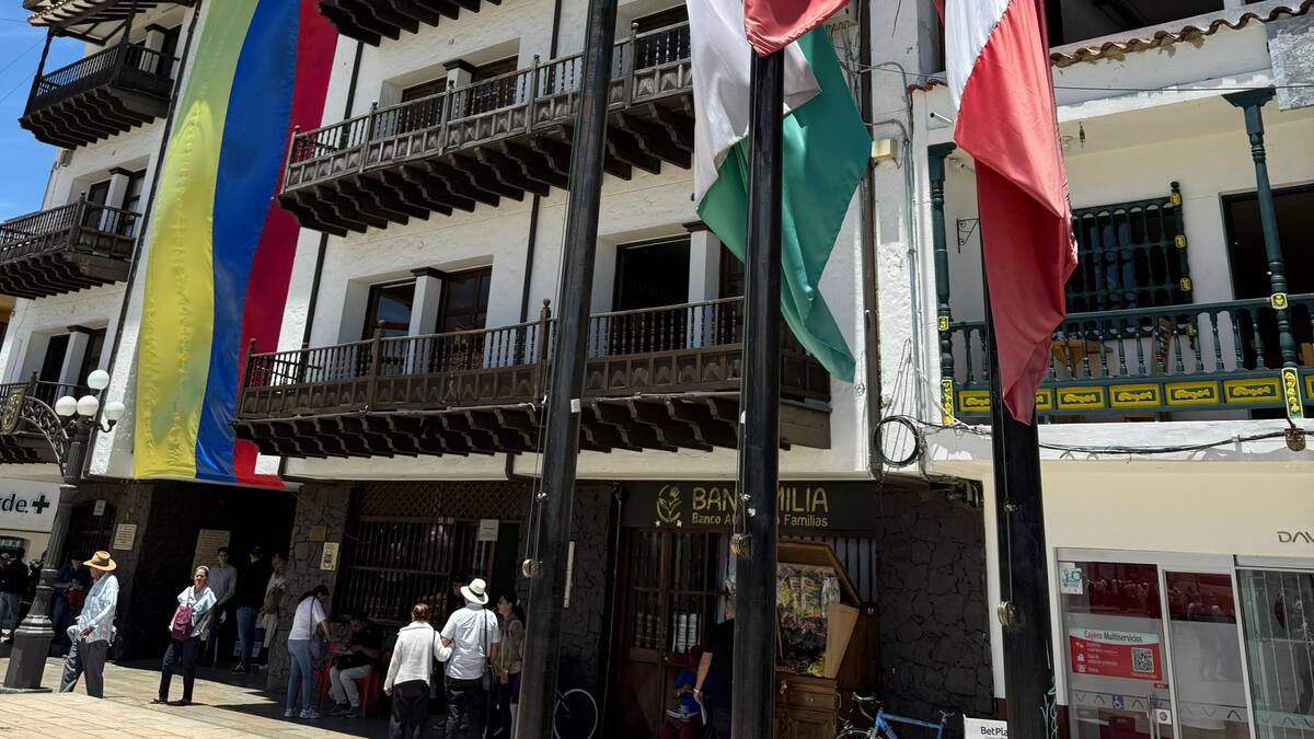 En Rionegro, Antioquia, decretan también tres días de duelo en homenaje a Miguel Uribe
