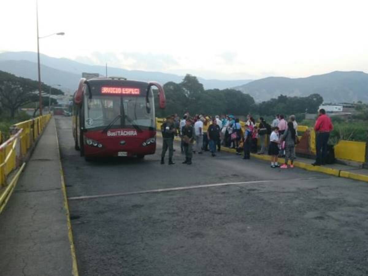 Con dificultades inicia reanudación del corredor humanitario para estudiantes en la frontera