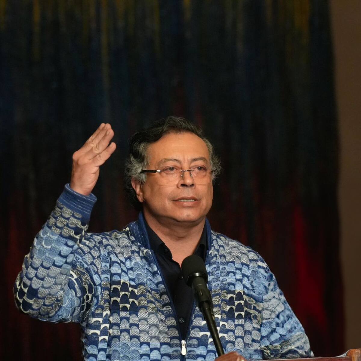 Opinómetro: 53,5% de encuestados cree que convocar consulta por decreto afecta separación de poderes