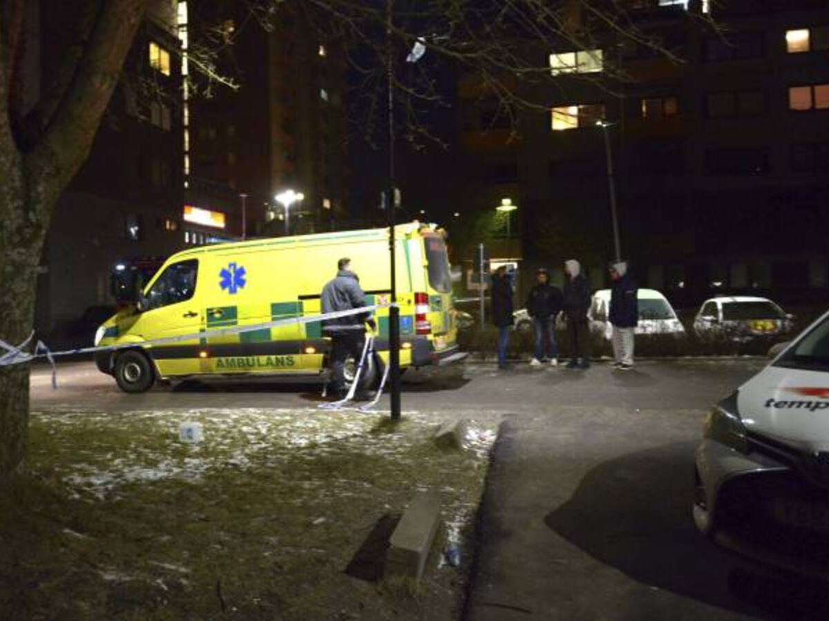 Un hombre mata al menos a seis personas en tiroteos al azar en EE UU