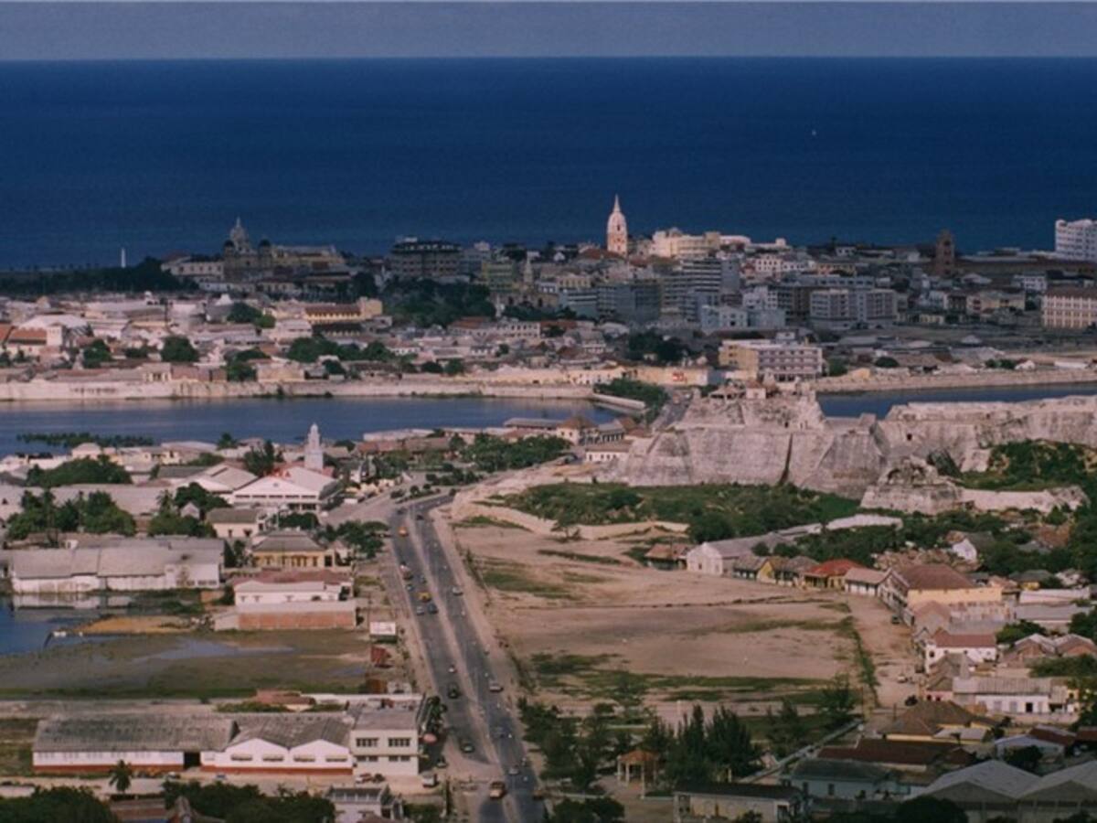 Taxista habría abusado de ciudadana venezolana en inmediaciones del castillo San Felipe
