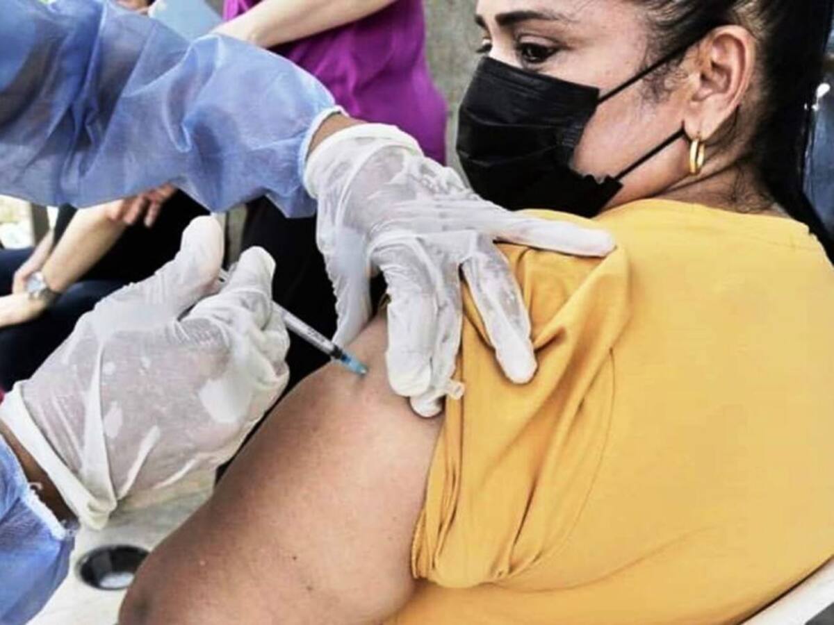 Más de 570 dosis aplicadas en jornada ‘Cartagena al Día con la Vacunación’