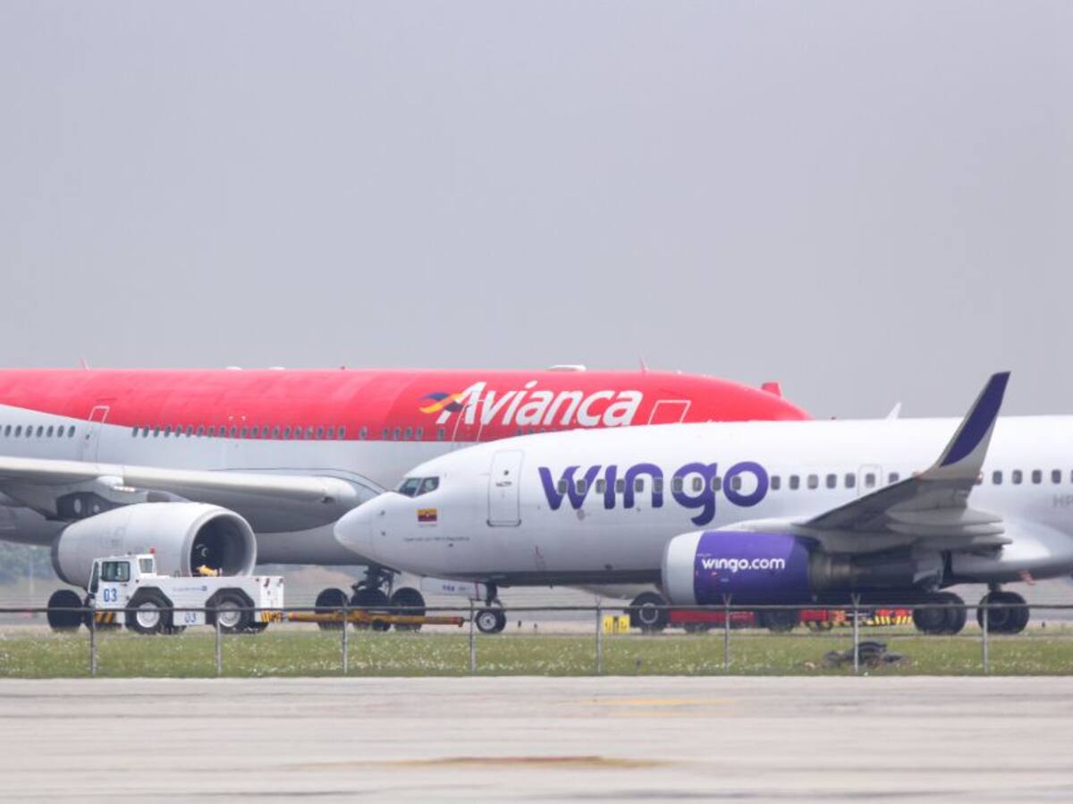 Dirigente sindical denuncia falsos vuelos humanitarios