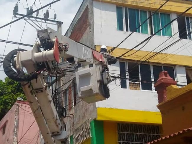 En Cartagena y poblaciones vecinas Electricaribe atiende daños por lluvias