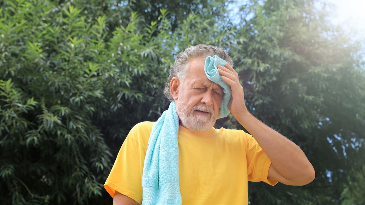 Cómo reconocer y qué hacer ante un golpe de calor; esto dicen los expertos