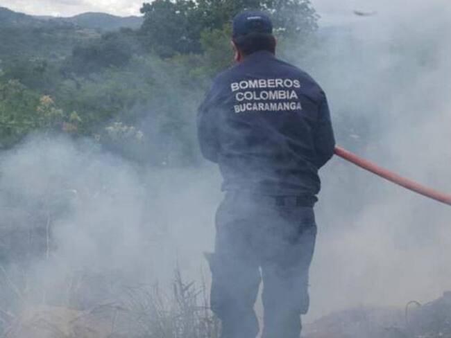 Bomberos envían carta al Gobierno para que los prioricen