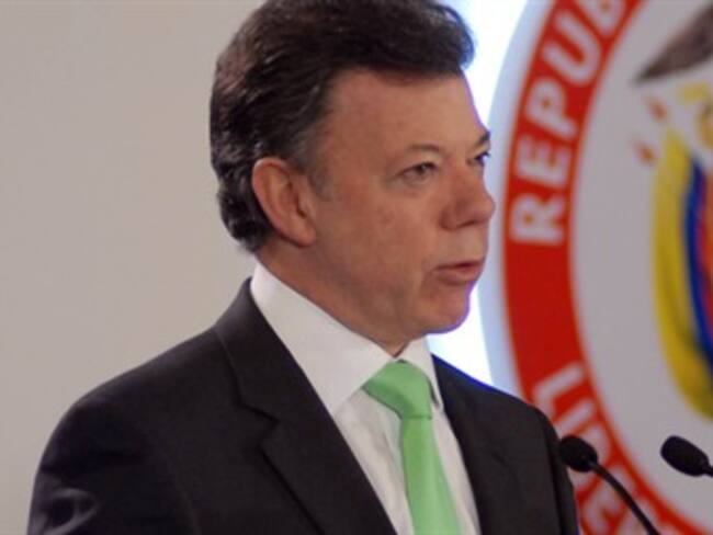 Reforma tributaria sí, pero sin aumento de tarifas: Santos