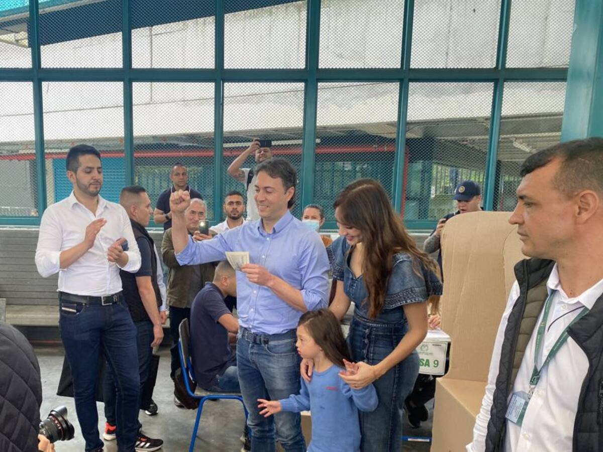 Procuraduría levantará suspensión de Daniel Quintero Calle