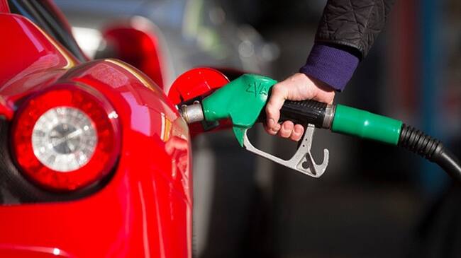 Nueva alza en el precio del combustible. Foto: Getty Images