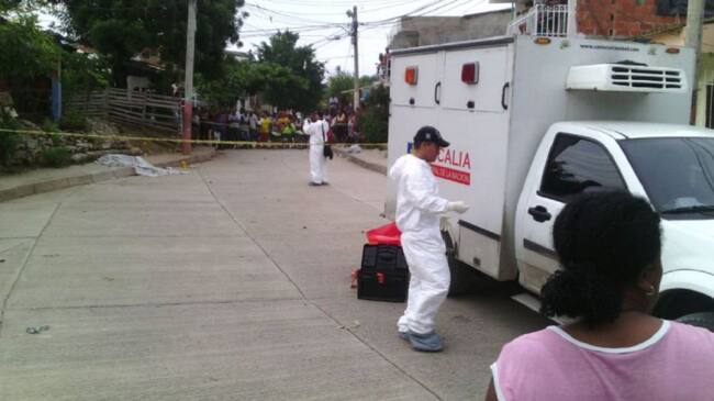 El occiso recibió dos balazos en la espalda y el mentón.