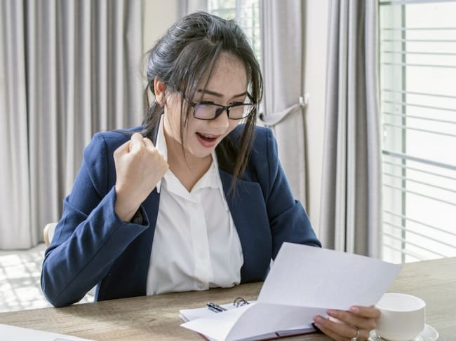 Persona que aprobó beca estudiantil, foto de referencia // Getty Images