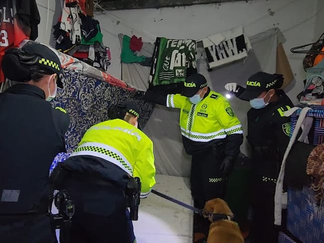 Megaoperativo en Kennedy: un capturado, dos pagadiarios cerrados y drogas incautadas