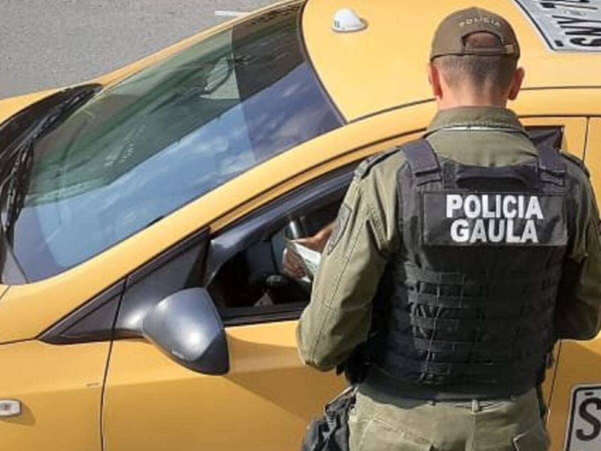 Capturados extorsionistas que exigían 20 millones a taxista en Bello